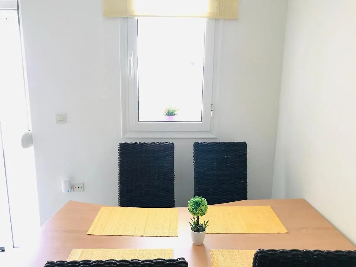 Korona Beach Apartments I Rethimno